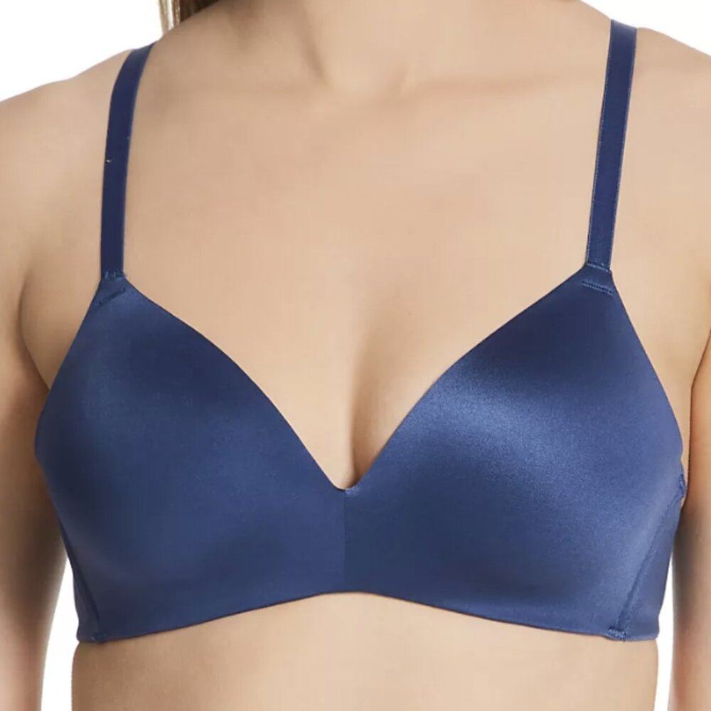 B. Tempt'd by Wacoal Women's Future Foundations Wire-Free Plunge T-Shirt Bra NWT